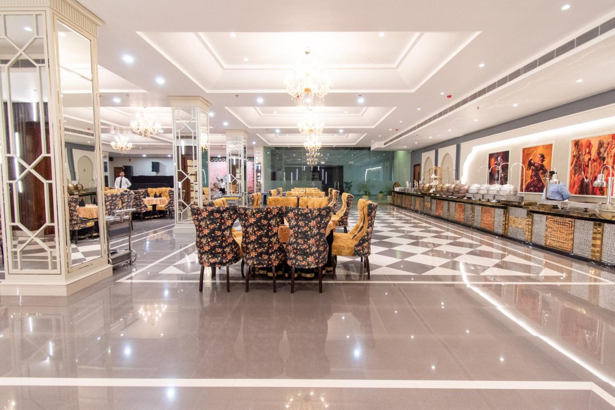 Hotel Miracle Resort Phagwara Luaran gambar